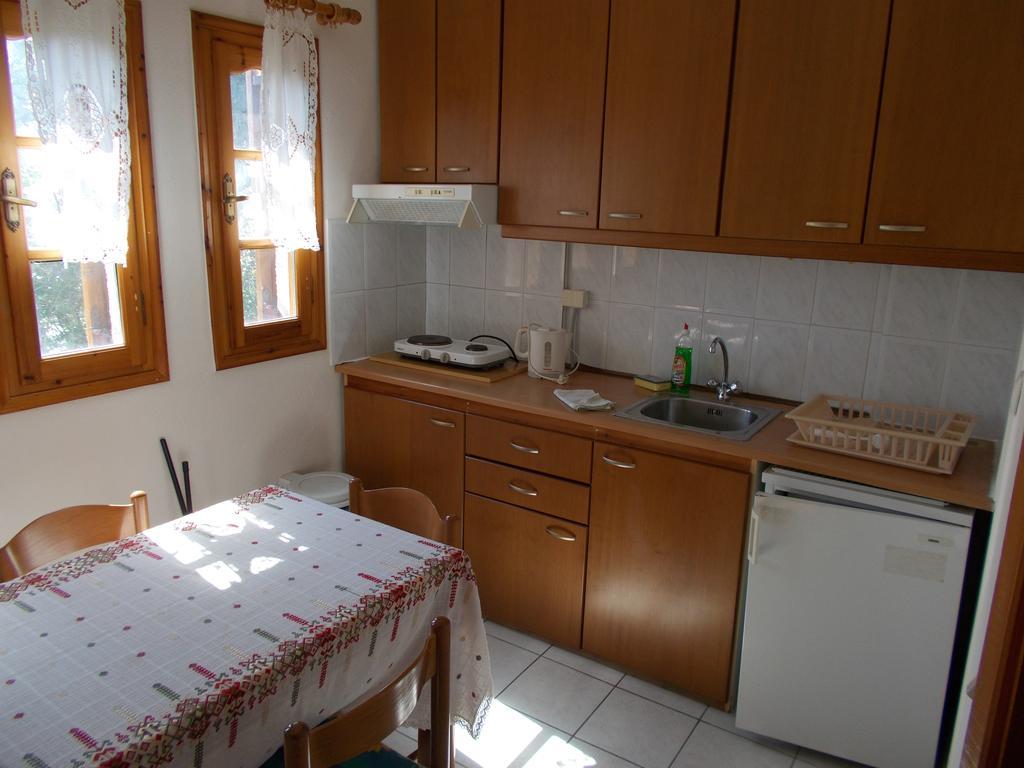 Philippos Apartments Áfissos Esterno foto